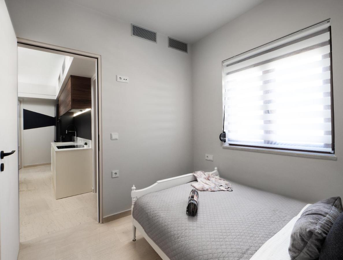The H Experience - Stylish 2Bd Apt With Balcony In Heraklion Center Buitenkant foto